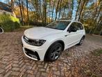 Volkswagen Tiguan 1.4 TSI,4MOTION , R-line, Pano,trekhaak, 4 cilinders, 2000 kg, Wit, 14 km/l