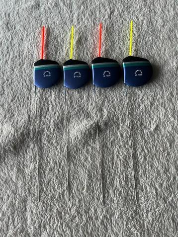 adv 290 / NIEUW set 4 vlagdobbers TUBERTINI beschikbaar voor biedingen