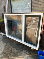 Kunststof kozijn met hr ++ glas, Doe-het-zelf en Verbouw, Kozijnen en Schuifpuien, 75 tot 150 cm, Kunststof, Gebruikt, Raamkozijn