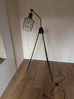 Industriële staande lamp & filament globe – sfeervol!, Ophalen, Zo goed als nieuw, Metaal, 150 tot 200 cm