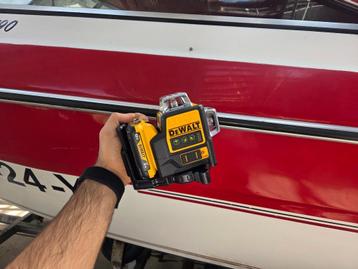 Dewalt 360 kruislijnlaser compleet! (zo goed als nieuw!!) beschikbaar voor biedingen