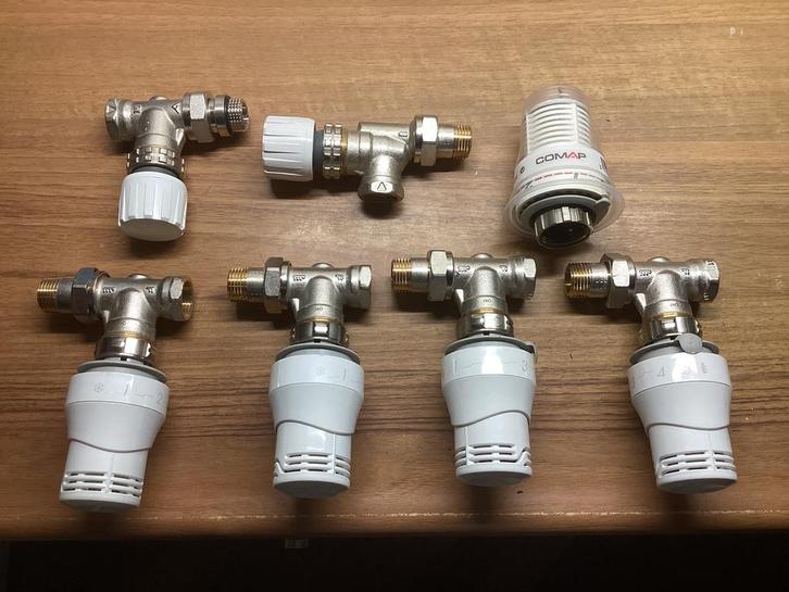 Nieuwe comap thermostaatkranen en knoppen, Doe-het-zelf en Verbouw, Verwarming en Radiatoren, Zo goed als nieuw, Radiator, Minder dan 30 cm