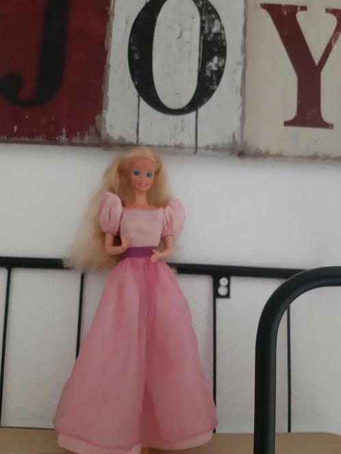 Barbie van Mattel in originele outfit '80, Verzamelen, Poppen, Ophalen of Verzenden