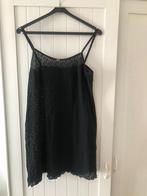 Zwart kanten Bleyle nachthemd, maat 42, Kleding | Dames, Pyjama's, Bleyle, Verzenden, Zo goed als nieuw, Maat 42/44 (L)