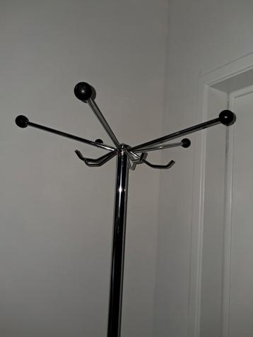 Gispen kapstokken 3 stuks  beschikbaar voor biedingen