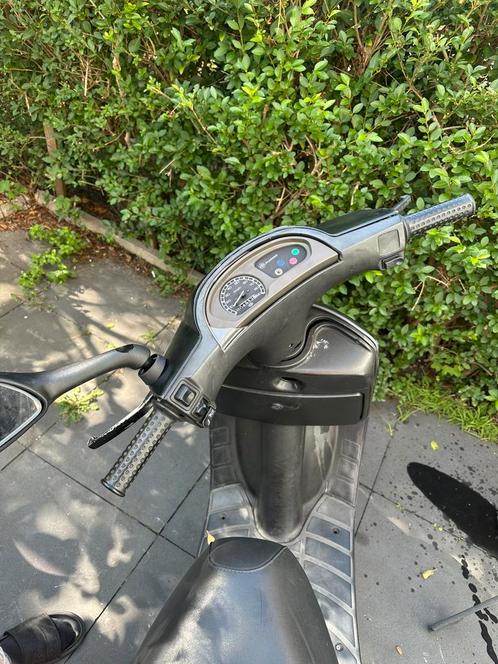Zip type 2/3 70cc, Fietsen en Brommers, Scooters | Overige merken, Zo goed als nieuw, Tweetakt, Ophalen of Verzenden