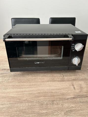 Handige elektrische camping/caravan oven werkt perfect 1000W beschikbaar voor biedingen