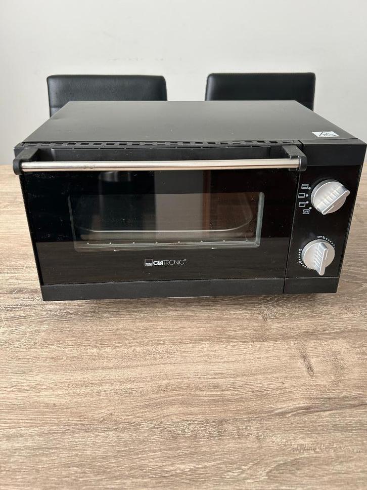 Handige elektrische camping/caravan oven werkt perfect 1000W, Caravans en Kamperen, Kampeeraccessoires, Zo goed als nieuw, Ophalen
