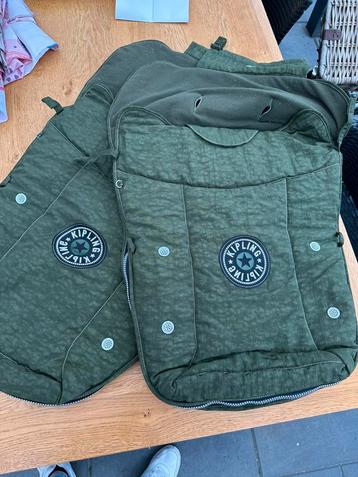 2x Kipling voetzak (winter) groen beschikbaar voor biedingen