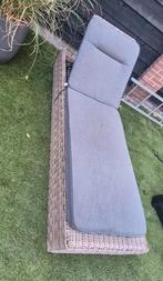 Mooie wicker / poly ratan ligbed, Ophalen, Gebruikt, Wicker