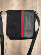 Gucci Tas - Klassiek Design, Sieraden, Tassen en Uiterlijk, Tassen | Schoudertassen, Overige merken, Gebruikt, Zwart, Ophalen of Verzenden