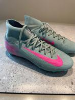 Nike voetbalschoenen 40,5, Ophalen of Verzenden, Zo goed als nieuw, Schoenen