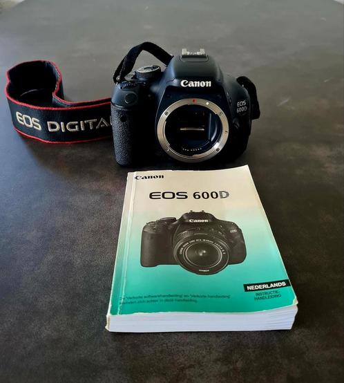 Mooi set camera met 3 Lensen 2 Tassen en accessoires, Audio, Tv en Foto, Fotocamera's Digitaal, Zo goed als nieuw, Spiegelreflex