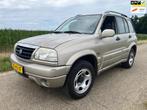 Suzuki Grand Vitara 2.0i-16V | 4wd high/low| airco, Auto's, Suzuki, Stof, 4 cilinders, Grand Vitara, Beige