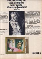 Retro reclame 1969 Philips TV met kleuren programma's, Verzamelen, Overige typen, Ophalen of Verzenden