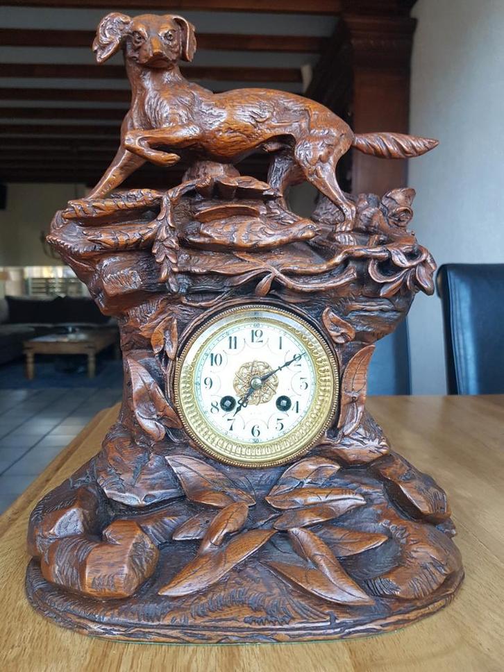 Handgesneden jacht klokkenstel blackforrest model, Antiek en Kunst, Antiek | Klokken, Ophalen of Verzenden