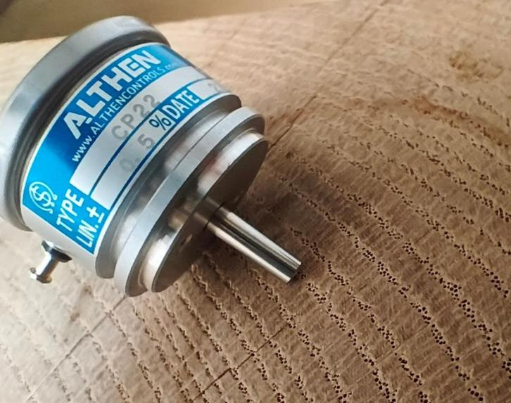 Potentiometer Althen CP22 / Sakae Japan 50 stuks NIEUW !, Doe-het-zelf en Verbouw, Overige Doe-het-zelf en Verbouw, Nieuw, Ophalen of Verzenden