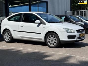 Ford Focus 1.6-16V Trend/*Airco* beschikbaar voor biedingen