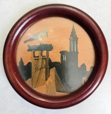 Art-Deco mahoniehouten lijstje,geheel van hout,gesigneerd beschikbaar voor biedingen