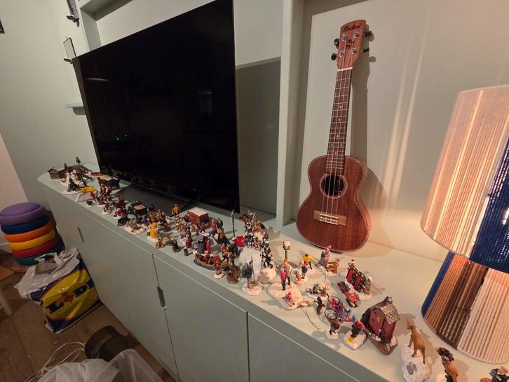 Lemax kerstdorp figuren set (circa 100) figuren, Diversen, Kerst, Zo goed als nieuw, Ophalen