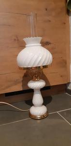 Vintage - Glazen Petroleum Lamp Wit, Ophalen of Verzenden