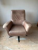 Lederen fauteuil met draaivoet, Ophalen, Gebruikt, Minder dan 75 cm, Leer