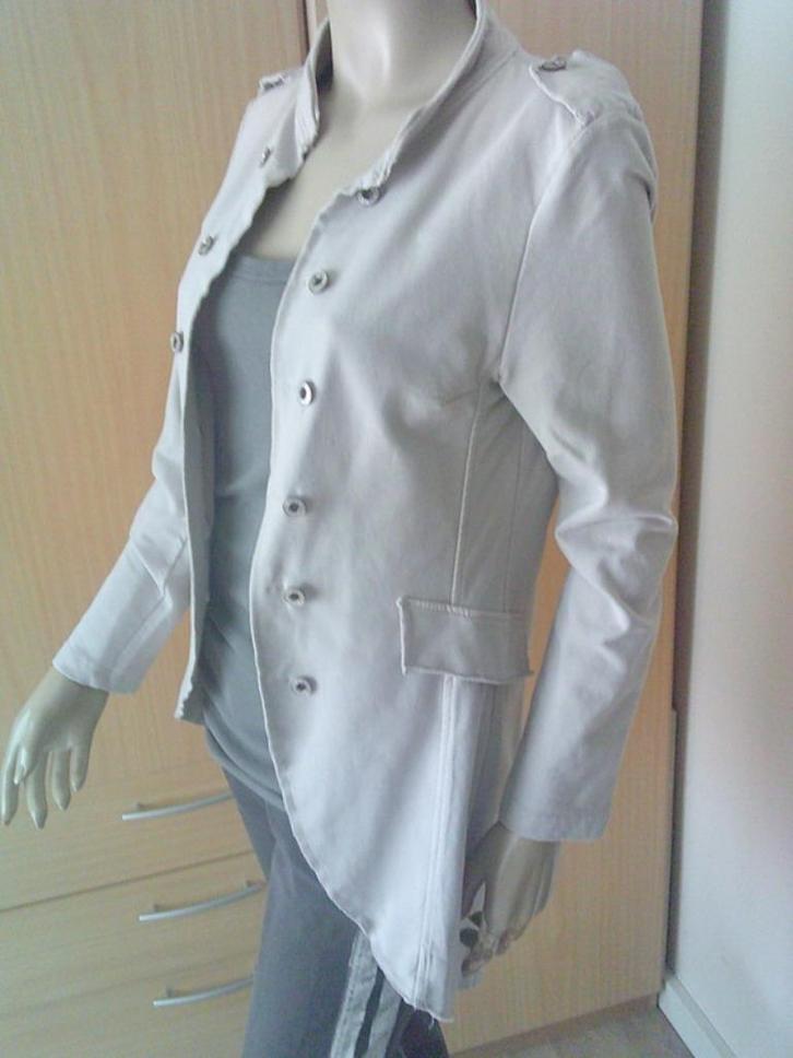 MADE IN ITALY apart sweat vest /jasje beige maat M, Kleding | Dames, Jasjes, Kostuums en Pakken, Gedragen, Jasje, Maat 38/40 (M)