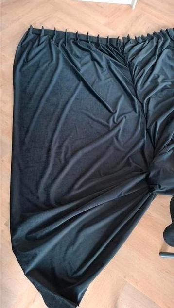 Velours gordijnen beschikbaar voor biedingen