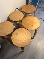 Ikea frosta krukjes 7 stuks houten krukje alvar aalto stijl, Huis en Inrichting, Krukjes, Ophalen of Verzenden, Zo goed als nieuw
