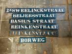 18 stuks gietijzeren straatnaamborden, Ophalen