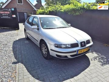 Seat Leon 1.6-16V Signo beschikbaar voor biedingen
