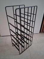 Mooi strak, zwart metalen wijnrek 18 flessen, Ophalen, 50 tot 75 cm, 15 tot 25 flessen, Zo goed als nieuw