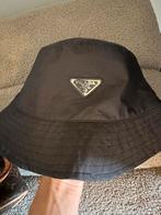 Prada hoed bucket hat pet | nieuw, Hoed, Nieuw, Ophalen of Verzenden, 57 cm (M, 7⅛ inch) of minder