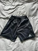 Adidas korte broek maat 152, Kleding | Heren, Sportkleding, Zo goed als nieuw, Voetbal, Ophalen, Overige maten