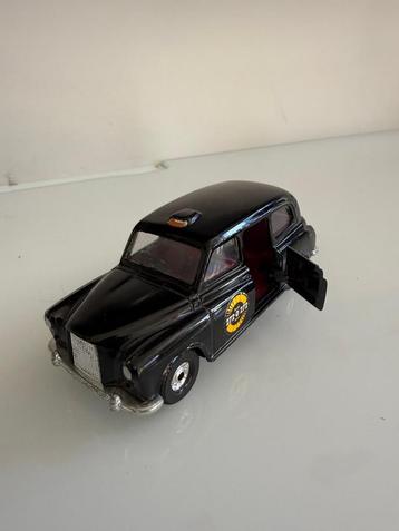 Corgi Austin London Taxi Miniatuur beschikbaar voor biedingen