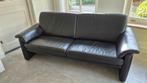 Zwart leren bankje, Huis en Inrichting, Banken | Bankstellen, Ophalen, Gebruikt, Overige maten, Strak leren zwarte 2,5 zitbank