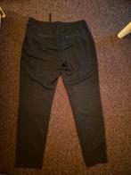 Cecil broek, Ophalen