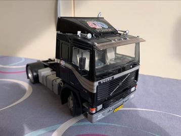 Gebouwde Volvo F16 Italeri beschikbaar voor biedingen