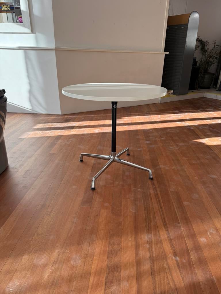 Eames Vitra Contract tafel Ø80 cm  Design klassieker, Ophalen