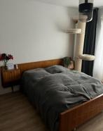 Vintage Bed 140cm - Charmante Slaapkamer Aanwinst, Huis en Inrichting, Slaapkamer | Bedden, Ophalen, Gebruikt, Bruin, 140 cm