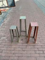 Vintage plaatstaal zuilen, plantentafel, Gebruikt, -, -, Ophalen of Verzenden
