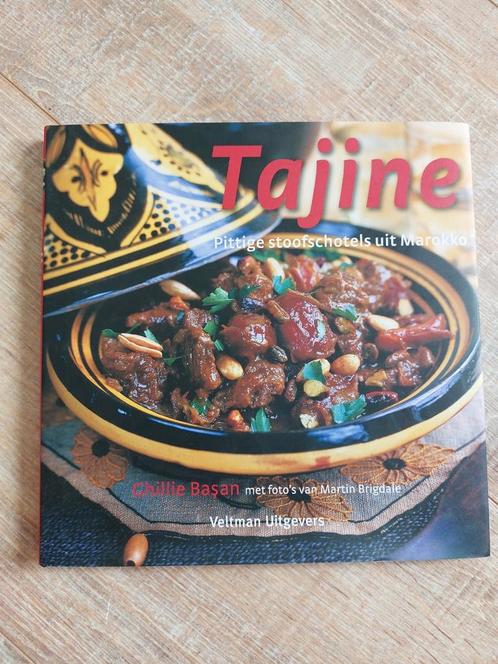 G. Basan - Tajine, Boeken, Kookboeken, Zo goed als nieuw, Ophalen