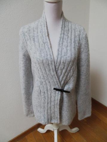 M90 JUST B nieuw vest 28% mohair grijs M 38/40	 beschikbaar voor biedingen