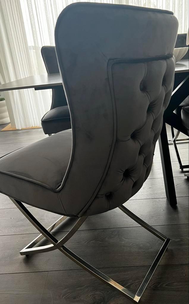 4 Eetkamerstoelen - Grijs Velvet, Huis en Inrichting, Stoelen, Zo goed als nieuw, Vier, Overige materialen, Grijs, Ophalen
