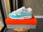 Nike Air Max 1 Anniversary Aqua - Maat 43 - Nieuw, Blauw, Nieuw, Ophalen of Verzenden, Sneakers of Gympen