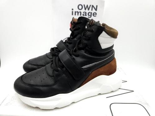 DWRS Dwars sneakers maat 38 high top supermooi zwart, Kleding | Dames, Schoenen, Zo goed als nieuw, Sneakers of Gympen, Zwart