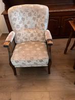 2 eiken seniorenstoelen, Huis en Inrichting, Stoelen, Ophalen, Riet of Rotan, Gebruikt, Twee