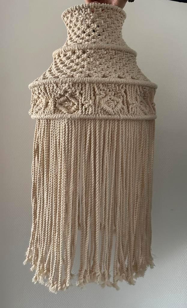 Lampenkap Macramé Gehaakt Crème Beige Ecru, Huis en Inrichting, Lampen | Lampenkappen, Gebruikt, 50 cm of meer, Overige vormen