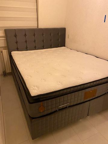 Matras 140x180 te koop beschikbaar voor biedingen