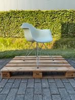2X Vitra DAR wit, Gebruikt, Twee, Wit, Ophalen of Verzenden
